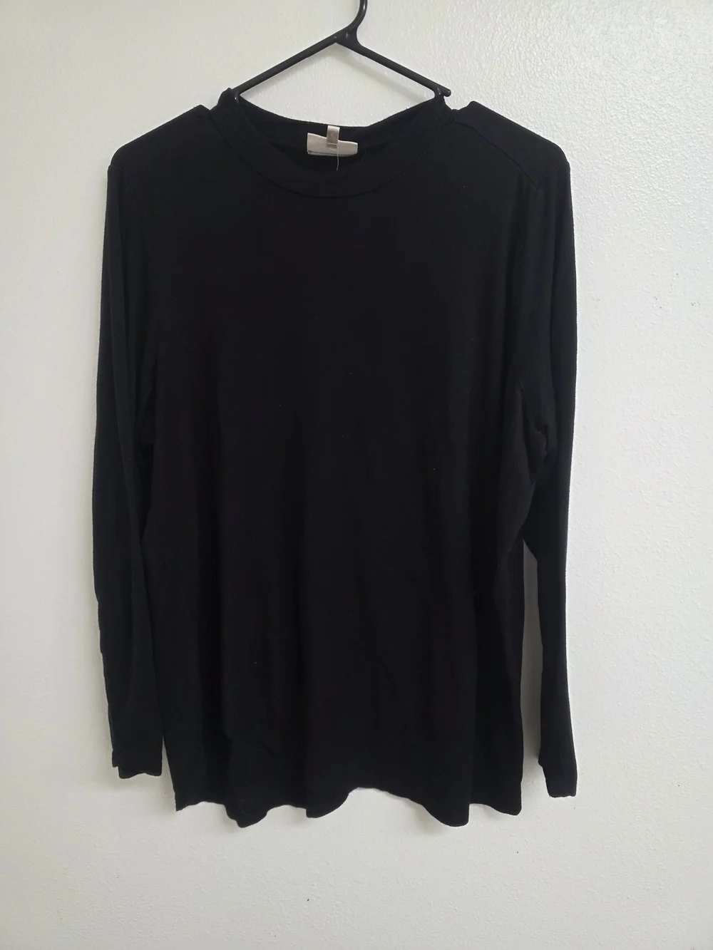 Belle Du Jour Black Long Sleeve Crew Neck Top - Minimalist Knit (0689)